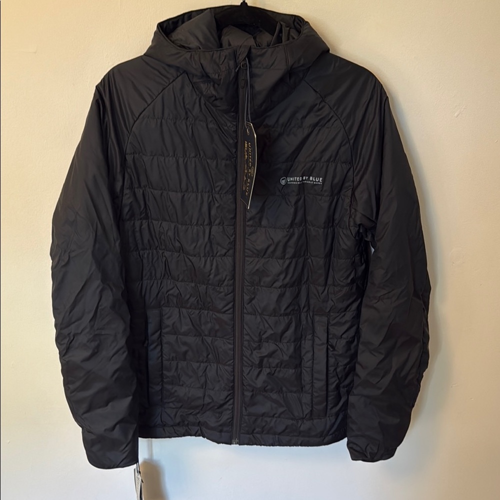 United By Blue- Black Men’s Bison ultralight Puffer Jacket with Hood